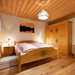 Luxury Biochalet Charles
