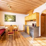 Luxury Biochalet Charles *