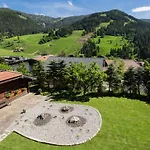 Luxury Biochalet Charles *