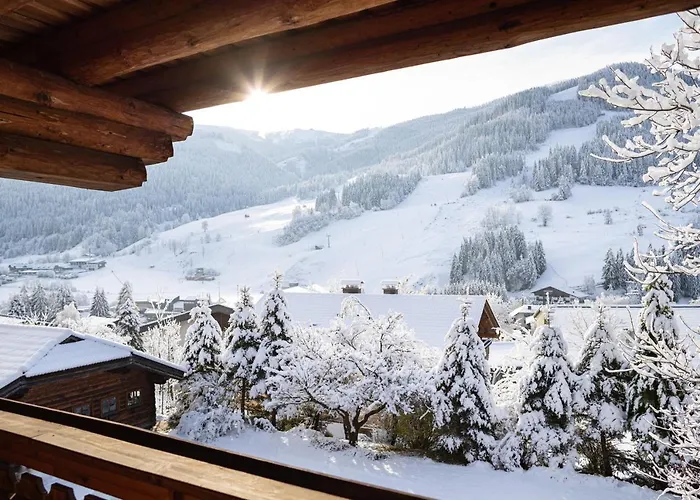 Апартаменти Luxury Biochalet Charles