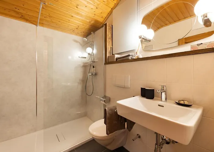 Luxury Biochalet Charles