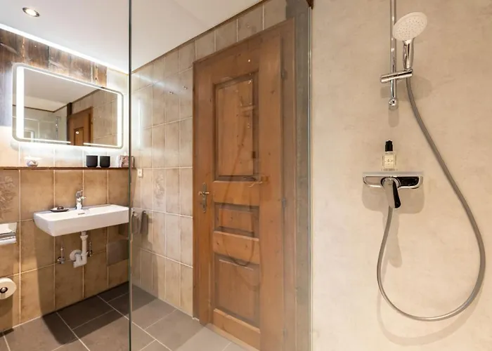 Luxury Biochalet Charles *